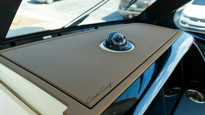 Slide: The Image of Chris-Craft Calypso 2025 - 5731106