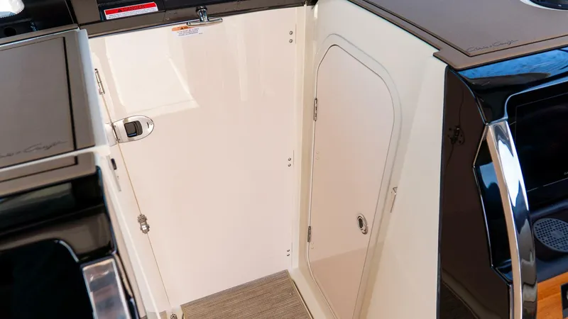 Slide: The Image of Chris-Craft Calypso 2025 - 5731116