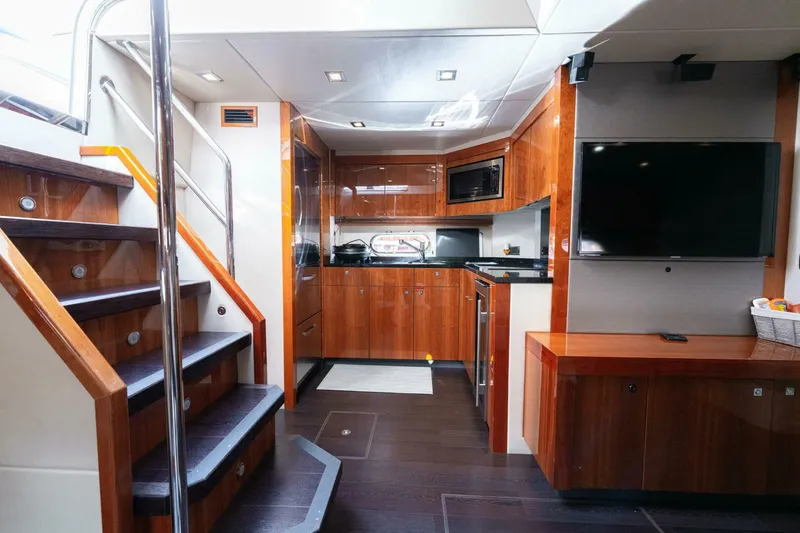 Slide: The Image of Sunseeker Predator 60 2014 - 5758655