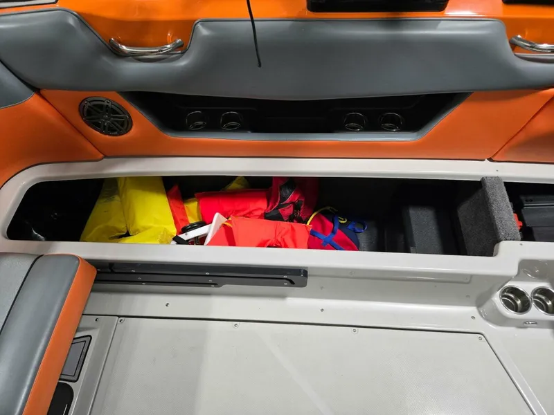 Slide: The Image of Moomba 22 MAX 2018 - 5885414