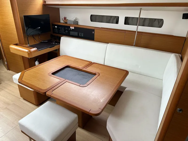 Slide: The Image of Jeanneau Sun Odyssey 479 2018 - 5731235