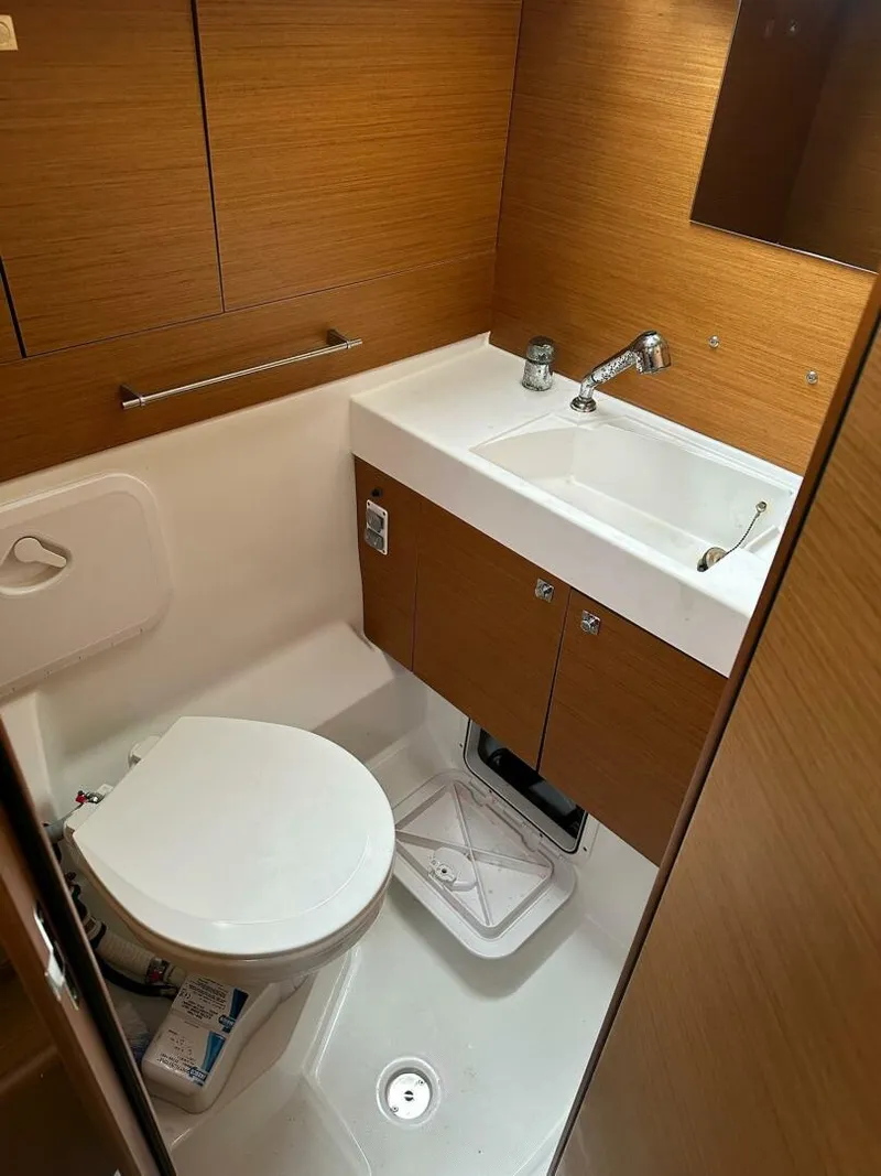 Slide: The Image of Jeanneau Sun Odyssey 479 2018 - 5731247