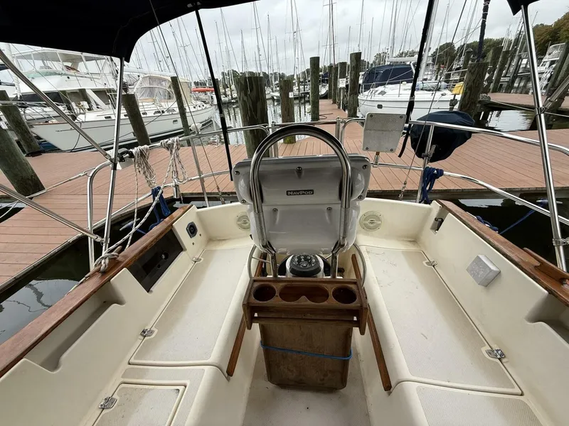 Slide: The Image of Island Packet IP-29 1991 - 5731443