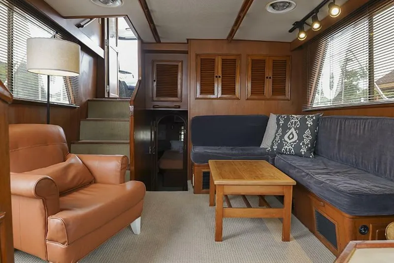 Slide: The Image of Tradewinds 47 1987 - 5732117