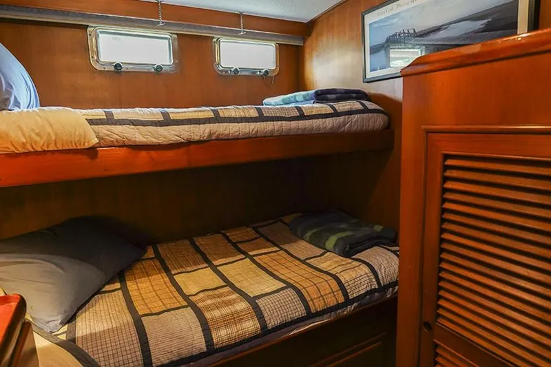 Slide: The Image of Tradewinds 47 1987 - 5732131