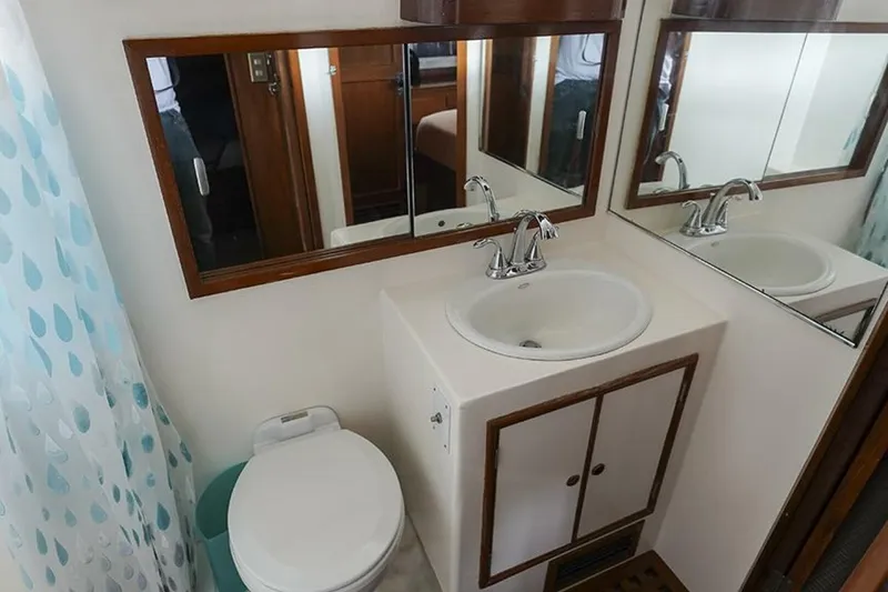 Slide: The Image of Tradewinds 47 1987 - 5732134