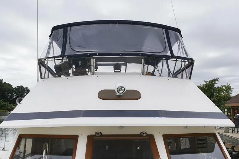 Slide: The Image of Tradewinds 47 1987 - 5732116