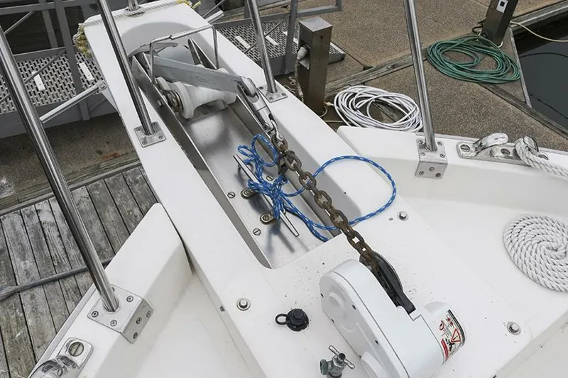 Slide: The Image of Tradewinds 47 1987 - 5732113