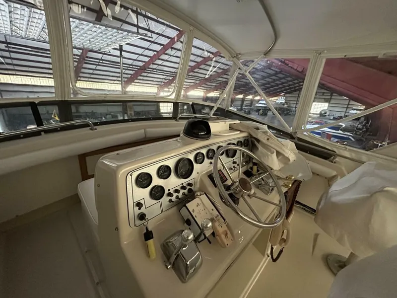 Slide: The Image of Silverton 37 Convertible 1987 - 5732176