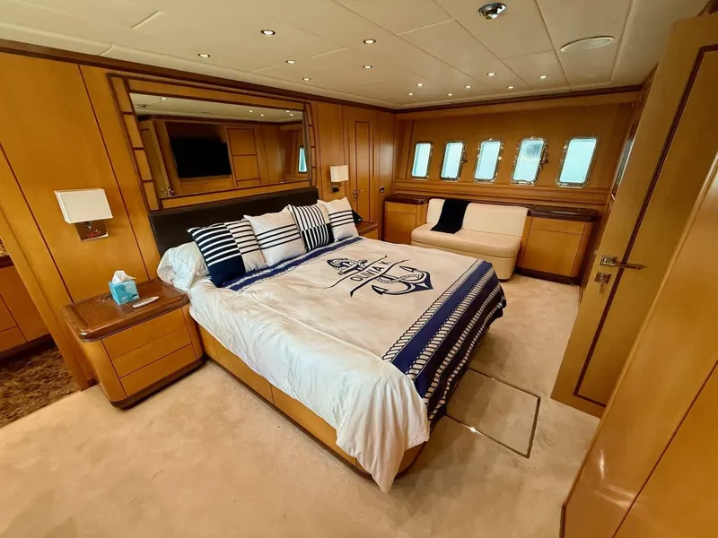 Slide: The Image of Mangusta 92 2005 - 5768731