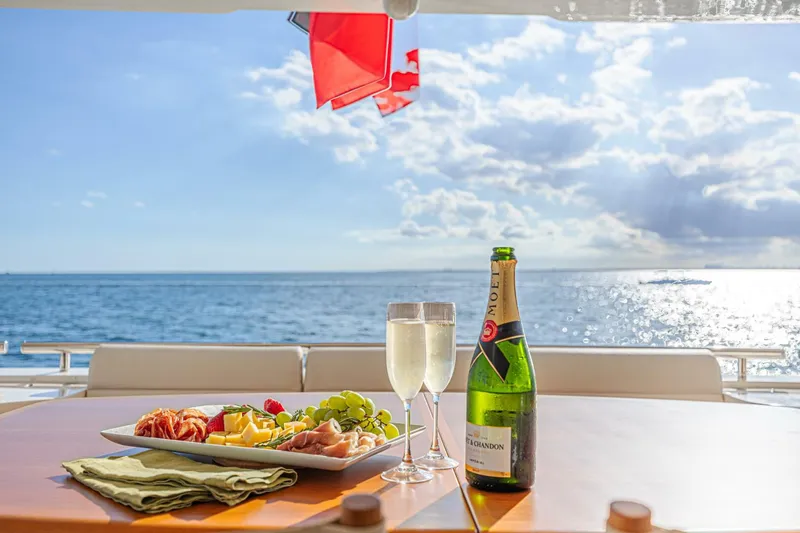 Slide: The Image of Ferretti 830 2011 - 5750239