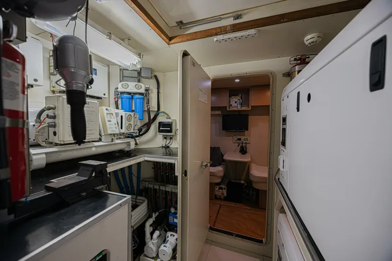 Slide: The Image of Ferretti 830 2011 - 5750299