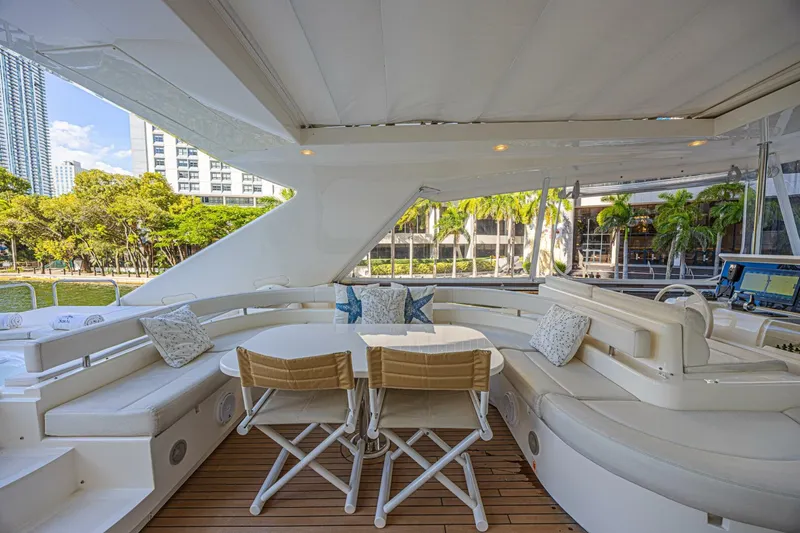 Slide: The Image of Ferretti Yachts 830 2011 - 5750220