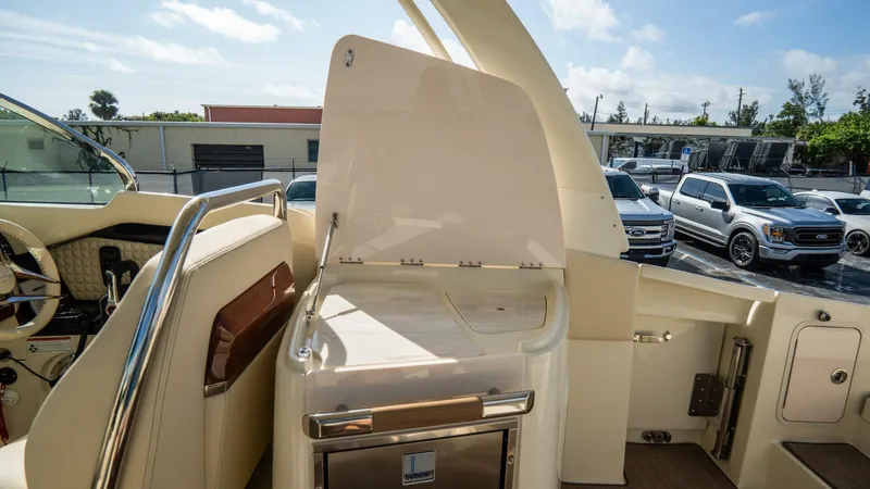 Slide: The Image of Chris-Craft Launch GT 2025 - 5733792