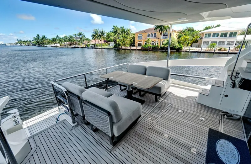 Slide: The Image of Absolute 52 Fly 2025 - 5733395