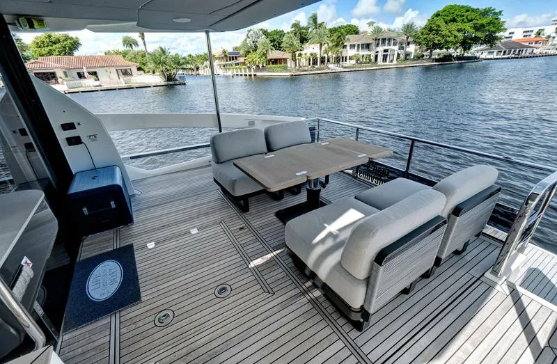 Slide: The Image of Absolute 52 Fly 2025 - 5733396