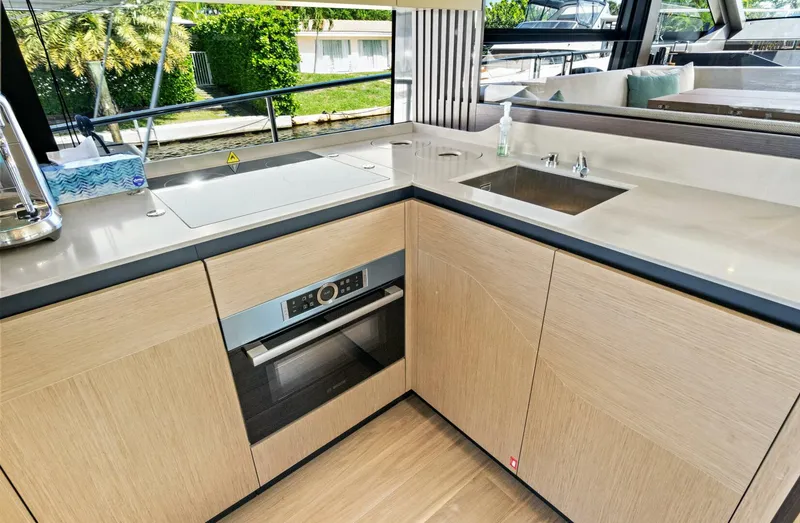 Slide: The Image of Absolute 52 Fly 2025 - 5733427