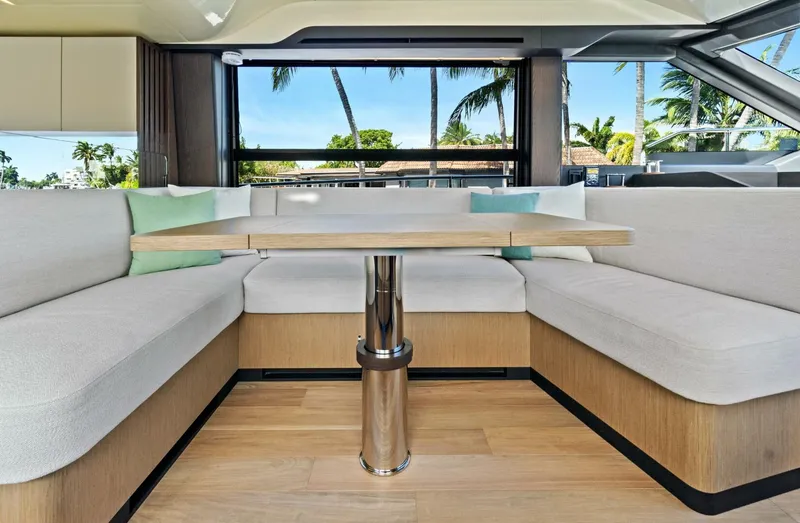 Slide: The Image of Absolute 52 Fly 2025 - 5733442