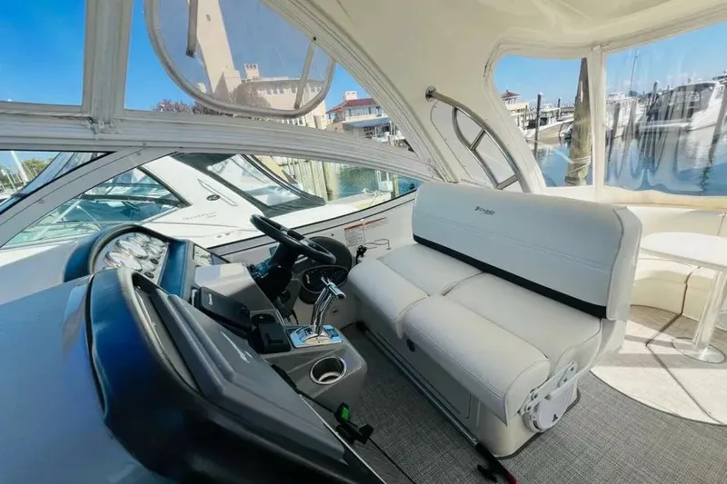 Slide: The Image of Cruisers Yachts 420 Express 2006 - 5733952