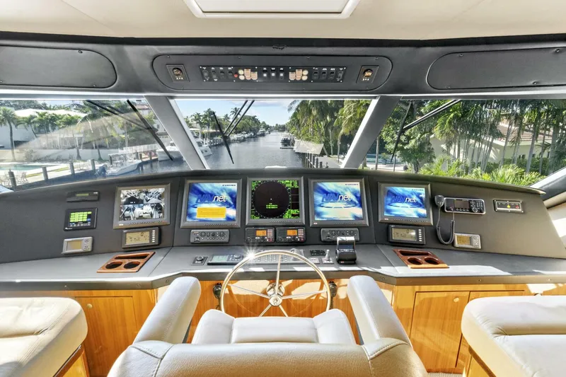 Slide: The Image of Viking 74 Enclosed Bridge 2008 - 5733923