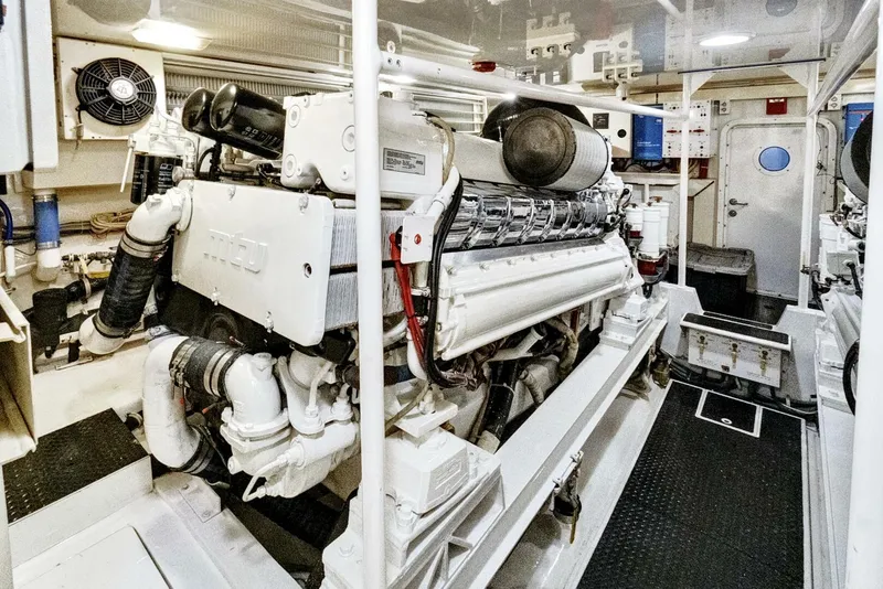 Slide: The Image of Viking 74 Enclosed Bridge 2008 - 5733930