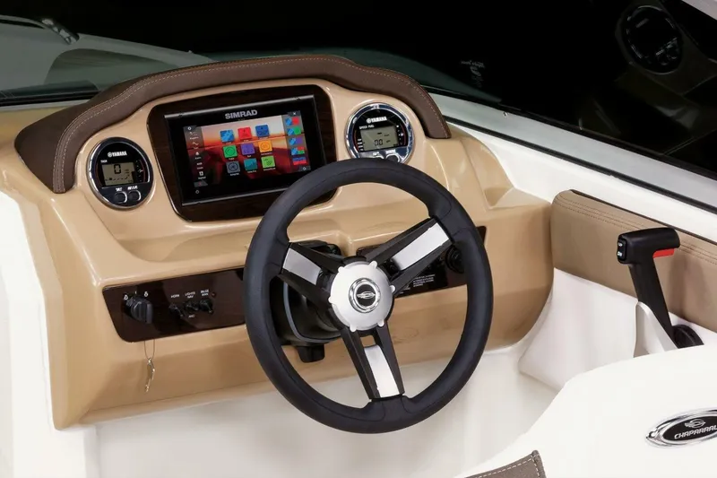 Slide: The Image of Chaparral 21 SSi OB 2026 - 5734255