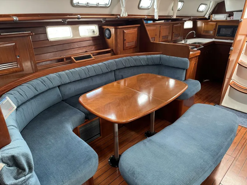 Slide: The Image of Beneteau 461 2000 - 5734511