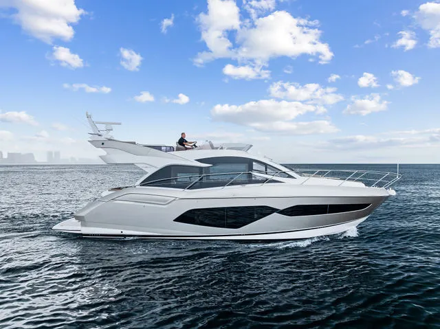 Slide: The Image of Sunseeker Manhattan 52 2020 - 51