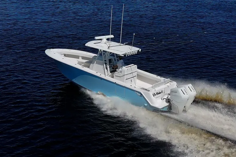 Slide: The Image of SeaVee 322z 2024 - 5736159