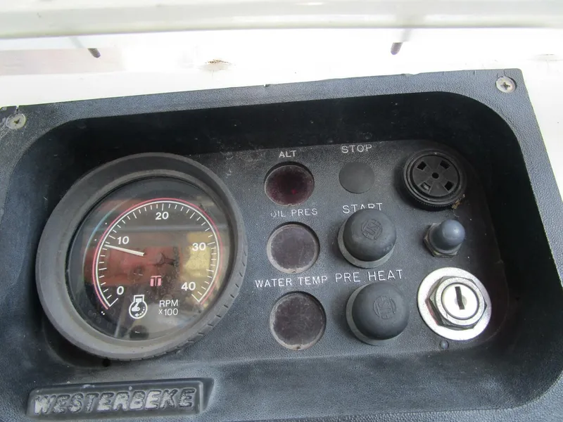 Slide: The Image of Beneteau 331 CB 2003 - 5736540