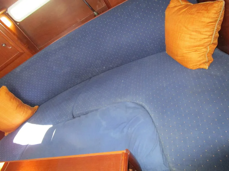 Slide: The Image of Beneteau 331 CB 2003 - 5736552
