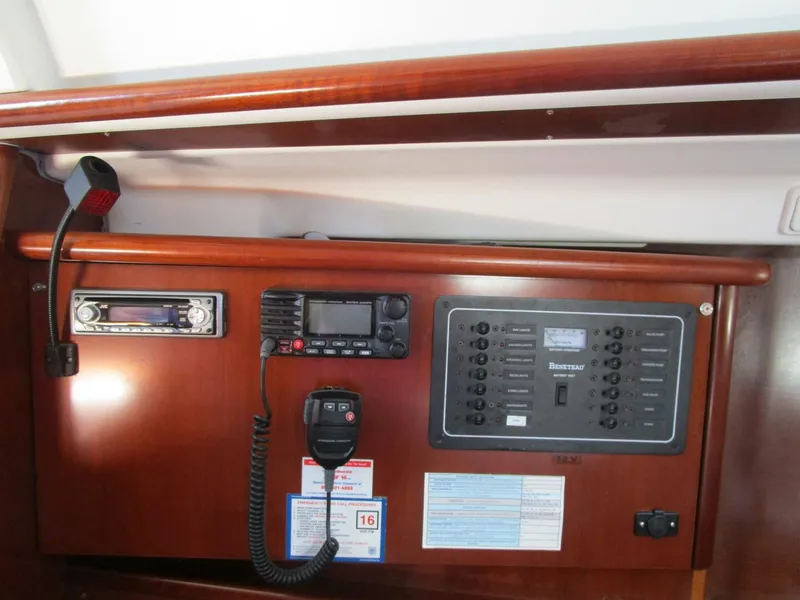 Slide: The Image of Beneteau 331 CB 2003 - 5736553