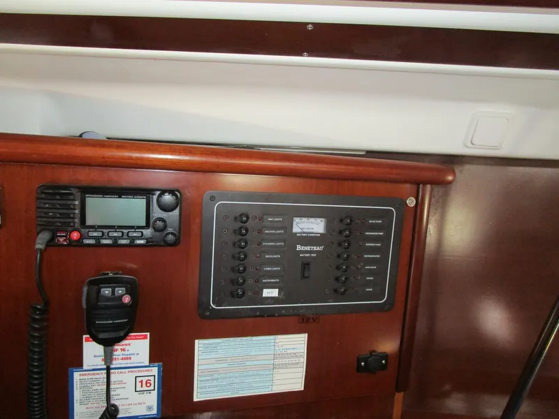 Slide: The Image of Beneteau 331 CB 2003 - 5736554