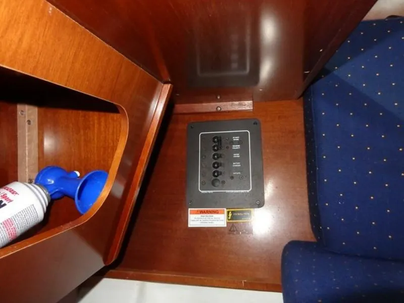 Slide: The Image of Beneteau 331 CB 2003 - 5736557