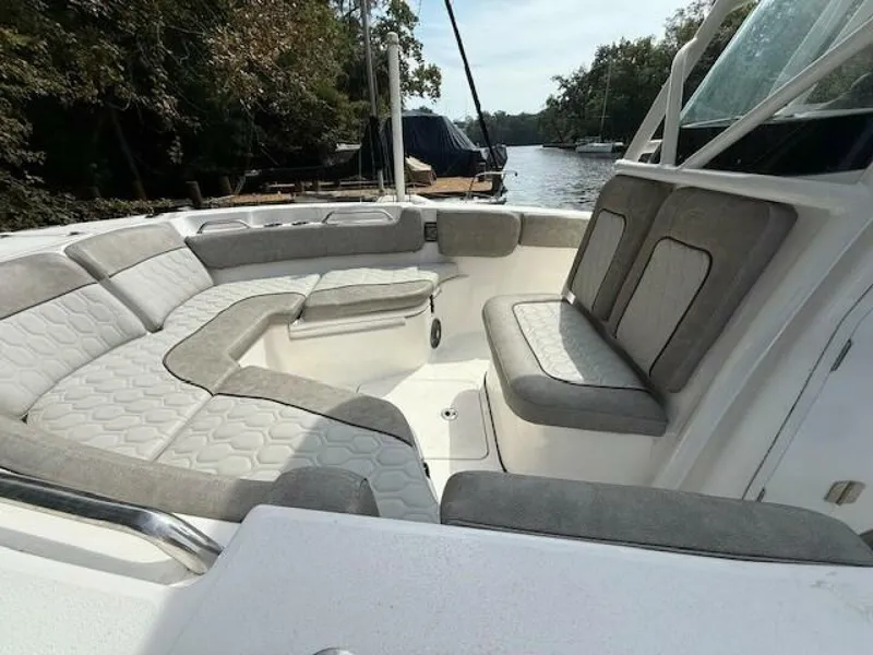 Slide: The Image of Sea Fox 22 2024 - 5736368