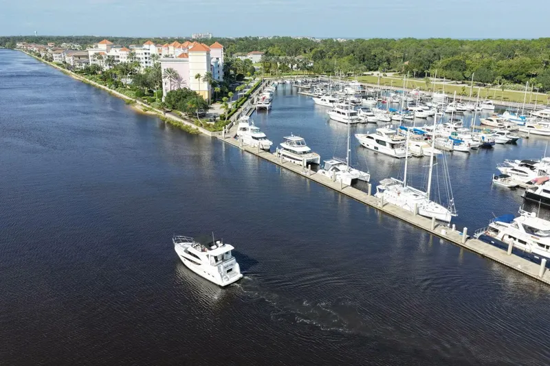 Slide: The Image of Meridian 408 2008 - 5736468