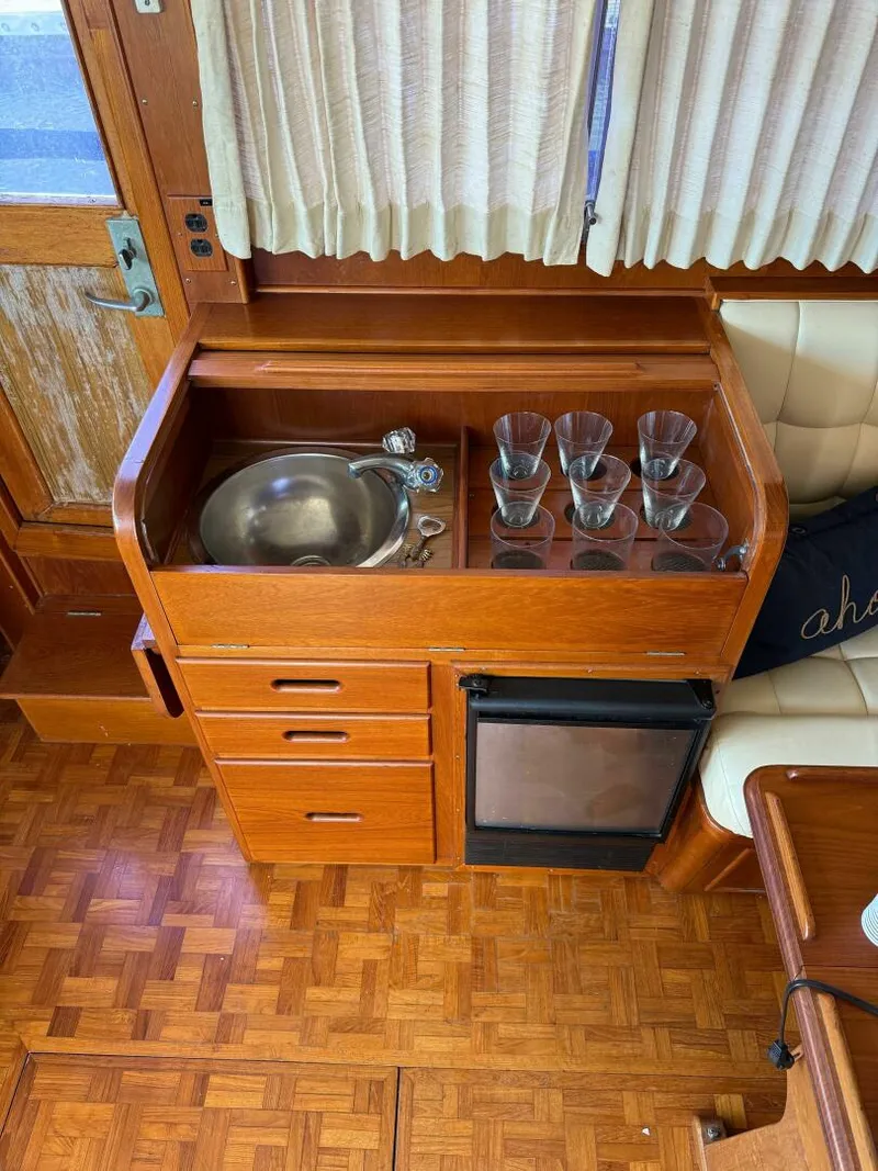 Slide: The Image of Grand Banks 46 Classic 1989 - 5736610