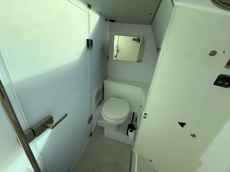 Slide: The Image of Axopar 37 XC CROSS CABIN 2025 - 5736650