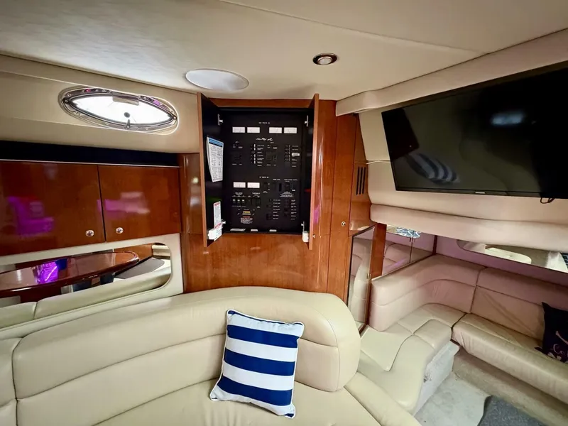 Slide: The Image of Sea Ray 380 Sundancer 2003 - 5736728