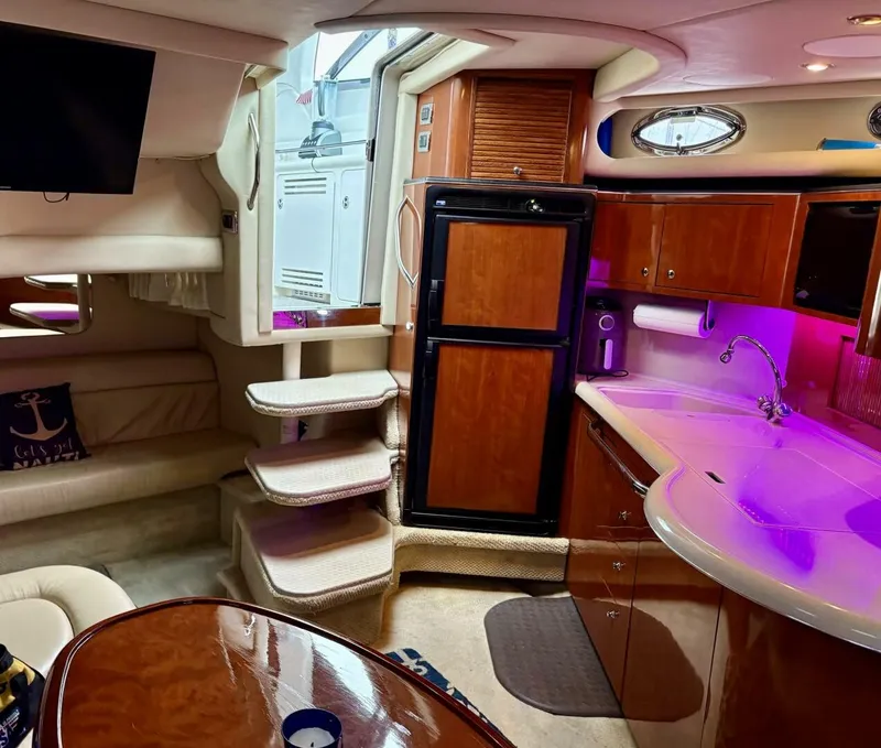 Slide: The Image of Sea Ray 380 Sundancer 2003 - 5736715