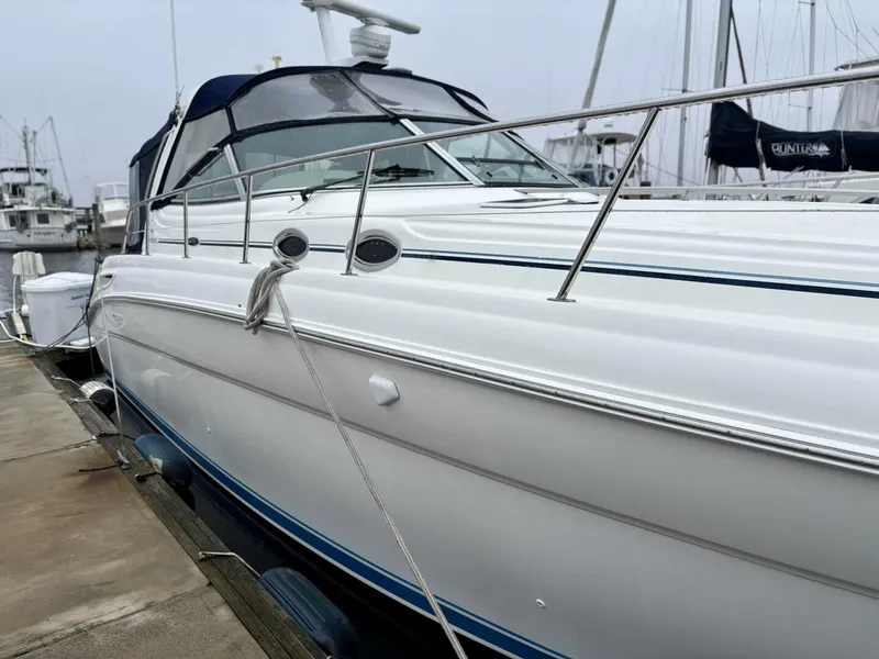 Slide: The Image of Sea Ray 380 Sundancer 2003 - 5736724