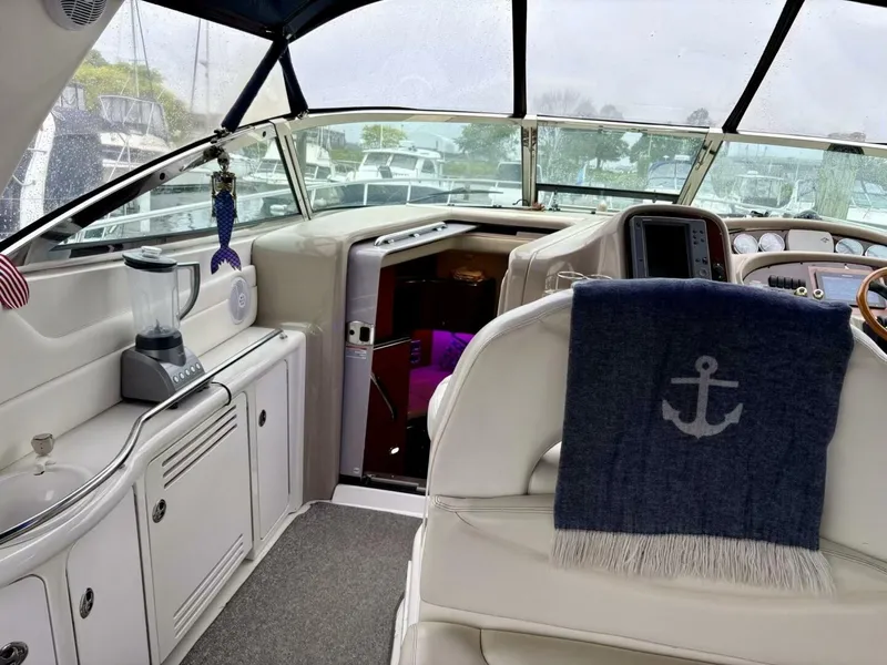 Slide: The Image of Sea Ray 380 Sundancer 2003 - 5736721