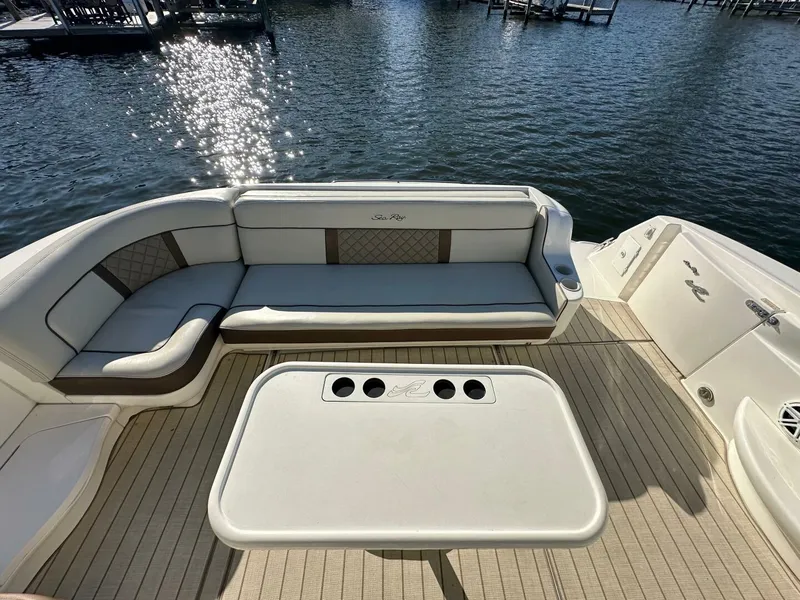 Slide: The Image of Sea Ray 460 Sundancer 2001 - 5736797