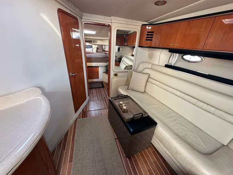 Slide: The Image of Sea Ray 460 Sundancer 2001 - 5736823
