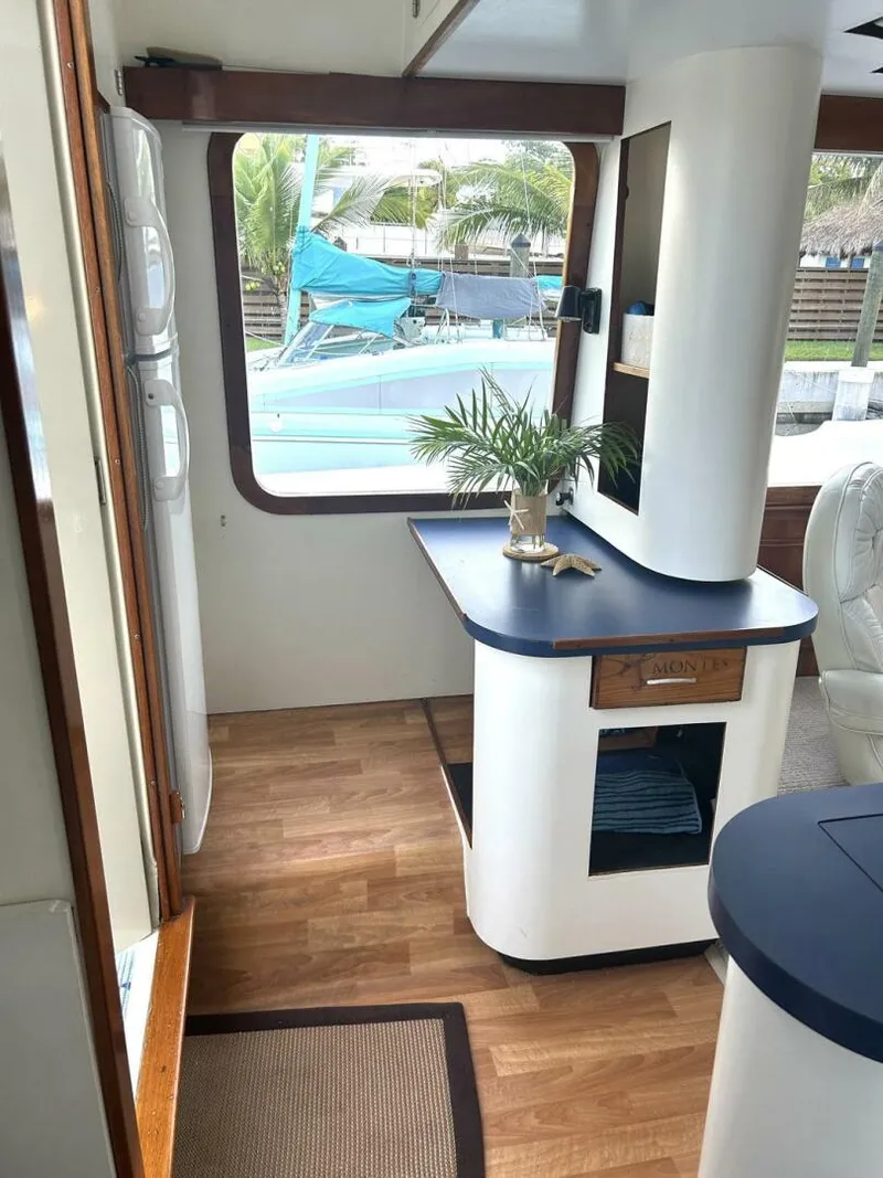 Slide: The Image of Custom 64 2002 - 5771376