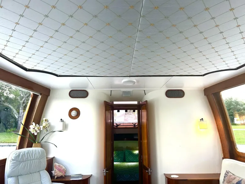 Slide: The Image of Custom 64 2002 - 5771383