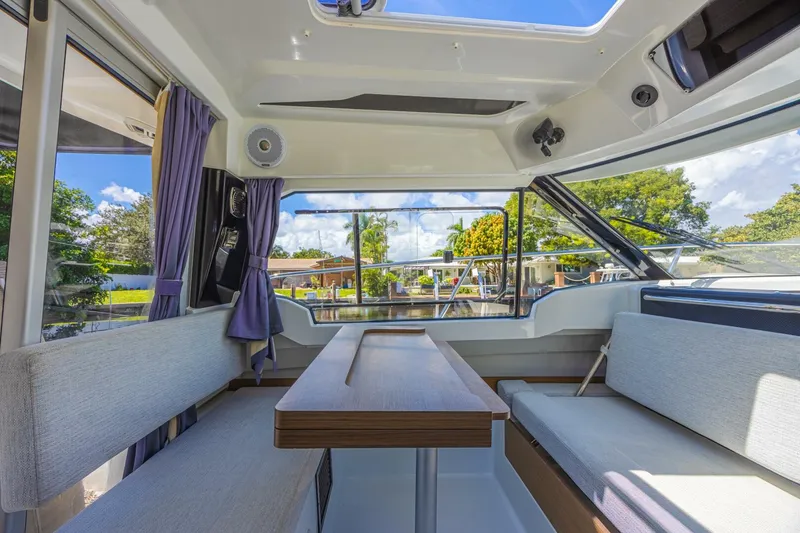 Slide: The Image of Jeanneau NC 795 Series 2 2022 - 5737004