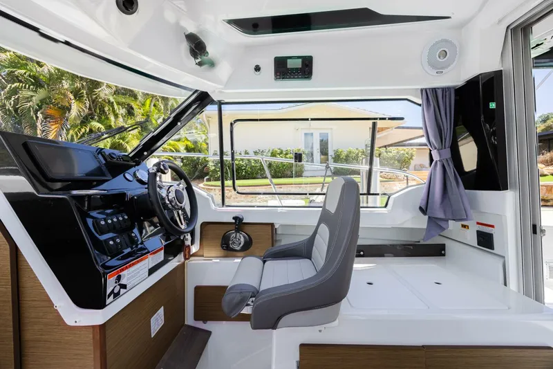 Slide: The Image of Jeanneau NC 795 Series 2 2022 - 5737006