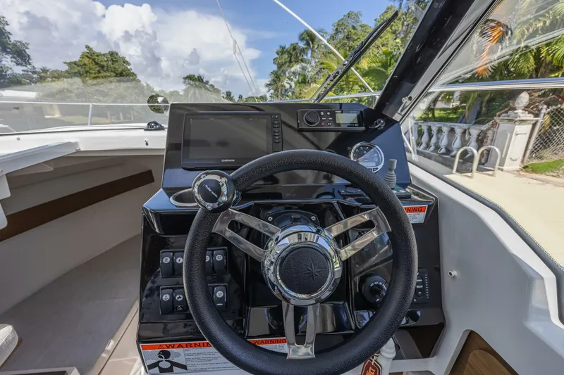 Slide: The Image of Jeanneau NC 795 Series 2 2022 - 5737007