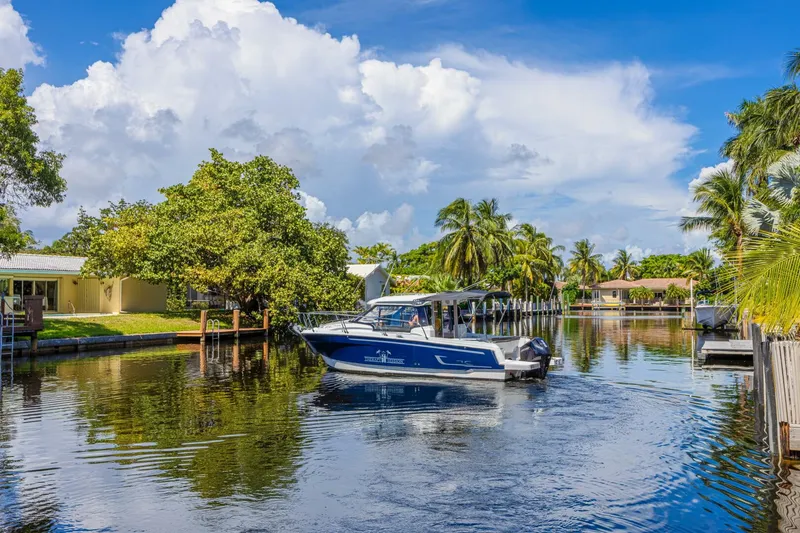 Slide: The Image of Jeanneau NC 795 Series 2 2022 - 5736993